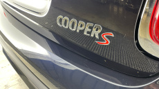 MINI Hatchback 2.0 Cooper S Exclusive 3dr Auto Petrol Hatchback